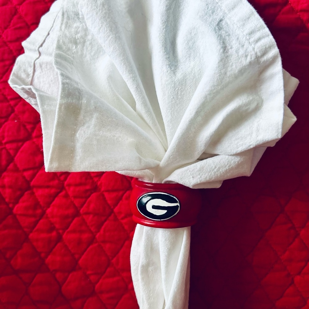 Georgia Bulldogs Red Napkin Ring with 'G' Logo